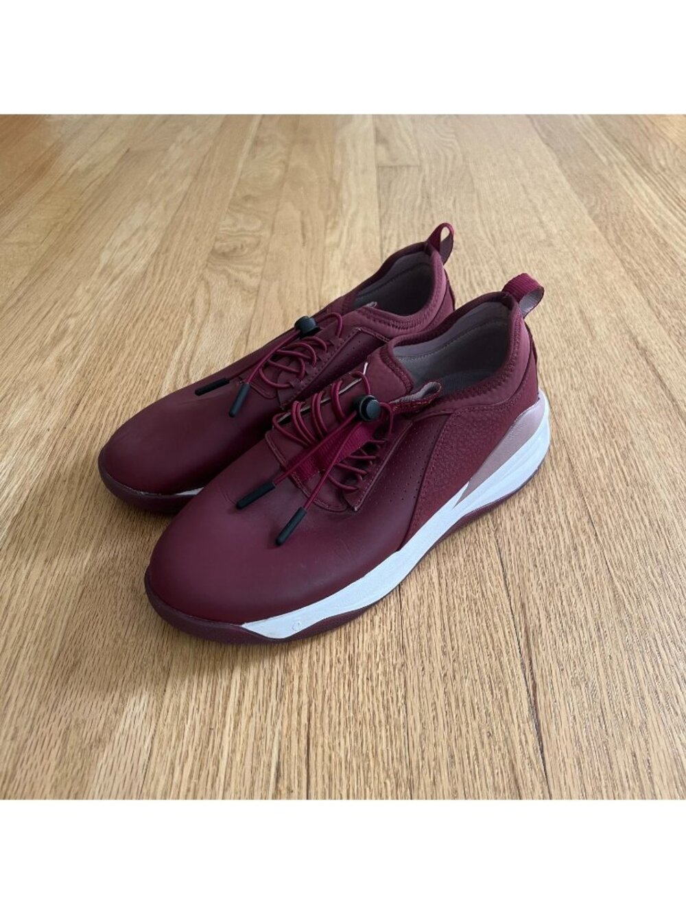 Clove Royal Maroon Nursing Healthcare Comfort Shoes Women's Size 8